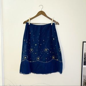 Persaman New York Size 4 Blue/ Teal Beaded Mid Length Designer Skirt